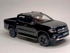 MERCEDES X-CLASS PICK UP - 2017 BLACK 1:18 NOREV — фото 5