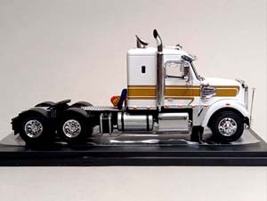 FREIGHTLINER CORONADO -2012 IXO 1:43 — фото 5