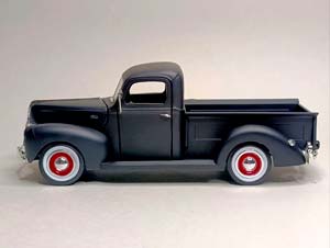 FORD PICKUP -1940 MATT BLACK 1:18 MOTORMAX — фото 6