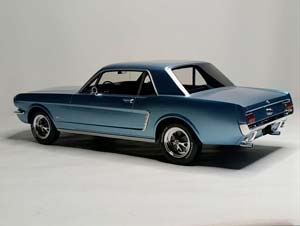 FORD MUSTANG V8 HARDTOP -1965 OTTOMOBILE 1:12 — фото 3