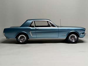 FORD MUSTANG V8 HARDTOP -1965 OTTOMOBILE 1:12 — фото 5