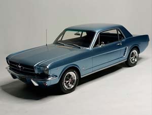 FORD MUSTANG V8 HARDTOP -1965 OTTOMOBILE 1:12 — фото 1