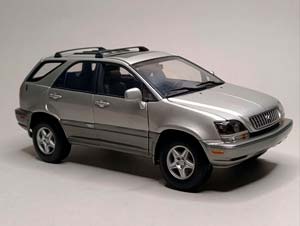 LEXUS RX 300 SILVER 1:18 AUTOART — фото 7