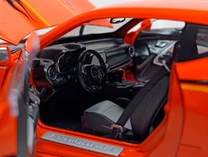 CHEVROLET CAMARO HARDTOP -2016 AUTOWORLD 1:18 — фото 5
