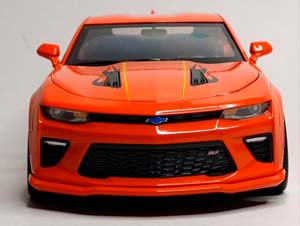 CHEVROLET CAMARO HARDTOP -2016 AUTOWORLD 1:18 — фото 8