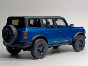 FORD BRONCO 4 ДВЕРИ-2021 GT SPIRIT 1:18 — фото 4