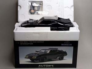 FORD FALCON MAD MAX 2 THE ROAD WARRIOR 1:18 — фото 9