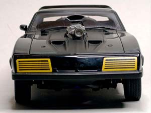 FORD FALCON MAD MAX 2 THE ROAD WARRIOR 1:18 — фото 7