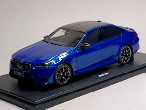 BMW M5 (G90) -2024 MARINA BLAU 1:18