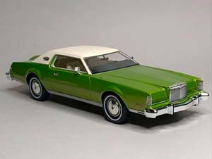 LINCOLN CONTINENTAL MARK IV 1974 BOS MODELS 1:18 — фото 6