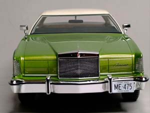 LINCOLN CONTINENTAL MARK IV 1974 BOS MODELS 1:18 — фото 7
