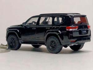 TOYOTA LAND CRUISER 300 БРЕЛОК 1:64 75ММ — фото 9