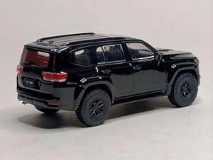 TOYOTA LAND CRUISER 300 БРЕЛОК 1:64 75ММ — фото 2