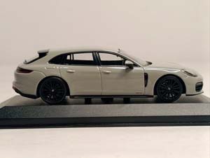 PORSCHE PANAMERA GTS 1:43 MINICHAMPS — фото 6