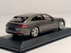 PORSCHE PANAMERA TURBO 1:43 MINICHAMPS — фото 5