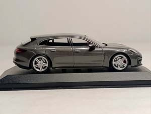 PORSCHE PANAMERA TURBO 1:43 MINICHAMPS — фото 6