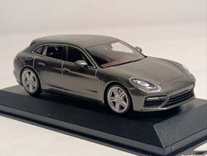 PORSCHE PANAMERA TURBO 1:43 MINICHAMPS — фото 7