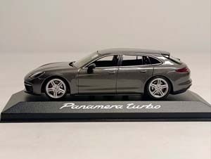 PORSCHE PANAMERA TURBO 1:43 MINICHAMPS — фото 2