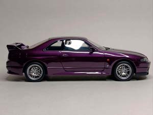 NISSAN SKYLINE GT-R (R33) V -SPEC 1:18 OTTO — фото 6