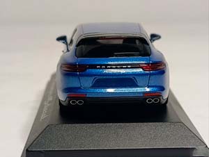 PORSCHE PANAMERA 4S DIESEL 1:43 MINICHAMPS — фото 4