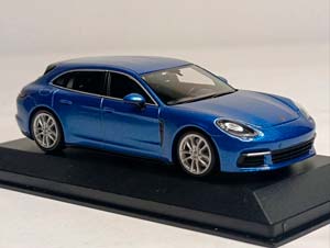 PORSCHE PANAMERA 4S DIESEL 1:43 MINICHAMPS — фото 7