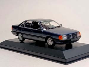 AUDI 100 (C3) 1990 BLUE 1:43 MAXICHAMPS — фото 6