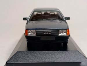 AUDI 100 (C3) 1990 BLUE 1:43 MAXICHAMPS — фото 7