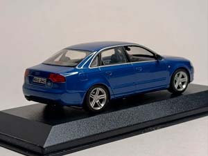 AUDI A4 (B7) BLUE 1:43 MINICHAMPS — фото 7