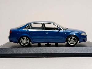 AUDI A4 (B7) BLUE 1:43 MINICHAMPS — фото 8