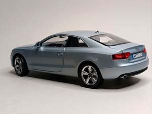 AUDI A5 COUPE 1:18 NOREV HQ — фото 3
