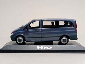 MERCEDES VITO 1:43 MINICHAMPS — фото 2