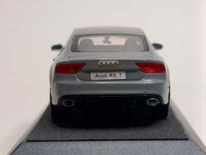 AUDI RS7 SPORTBACK 1:43 ДИЛЕРСКИЙ — фото 6