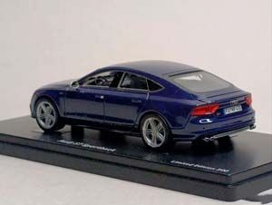 AUDI S7 SPORTBACK 1:43 SCHUCO LIMITED 500 — фото 3