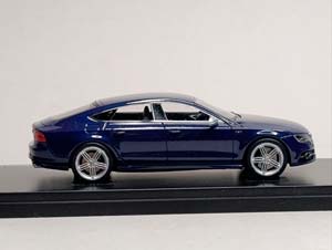 AUDI S7 SPORTBACK 1:43 SCHUCO LIMITED 500 — фото 6