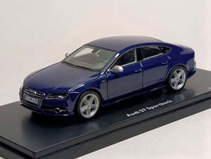AUDI S7 SPORTBACK 1:43 SCHUCO LIMITED 500