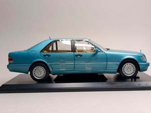 MERCEDES S500 W140 HELLBLAU MET. 1:18 NOREV — фото 6