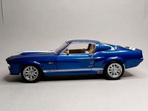 FORD MUSTANG SHELBY GT 500 KK SCALE 1:12 — фото 3