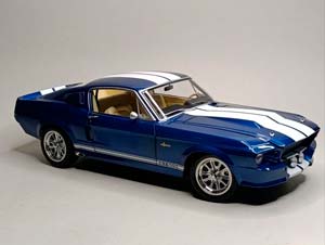 FORD MUSTANG SHELBY GT 500 KK SCALE 1:12 — фото 9