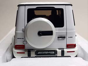 MERCEDES G63 AMG "EDITION 55" 2022 ALMOST REAL 1:18 — фото 3