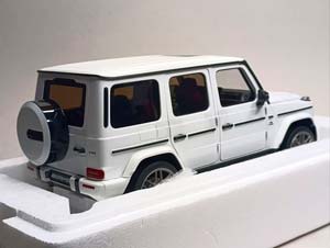 MERCEDES G63 AMG "EDITION 55" 2022 ALMOST REAL 1:18 — фото 8