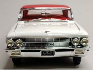 CADILLAC ELDORADO BIARRITZ 1962 MITICA 1:18 — фото 7