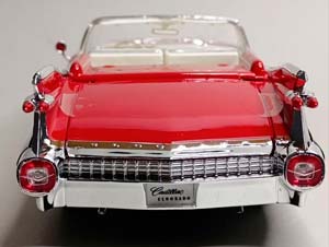 CADILLAC ELDORADO BIARRITZ 1959 MAISTO 1:18 — фото 6