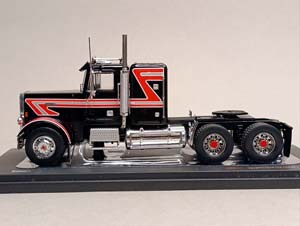 FREIGHTLINER FLC 120 64 T 1977 ТЯГАЧ IXO 1:43 — фото 2
