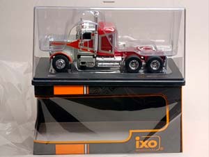 FREIGHTLINER FLC 120 64 T 1977 ТЯГАЧ IXO 1:43 — фото 10