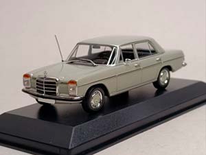 MERCEDES 200/8 1968 MAXICHAMPS 1:43