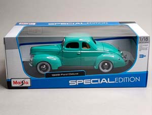 FORD DELUXE COUPE 1939 MAISTO 1:18 — фото 10