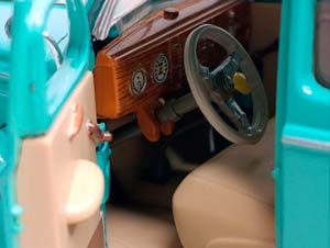 FORD DELUXE COUPE 1939 MAISTO 1:18 — фото 7