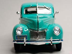 FORD DELUXE COUPE 1939 MAISTO 1:18 — фото 8
