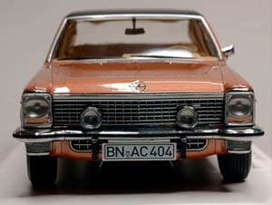 OPEL DIPLOMAT V8 1969 NOREV 1:18 — фото 3