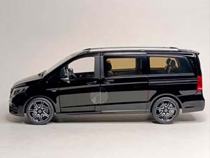 MERCEDES V-CLASS AMG LINE 2018 (W447) NOREV 1:18 — фото 3